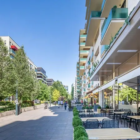 - Balcony - Modern Daire