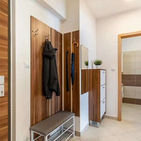 Apartamento - Balcony - Modern Budapeste