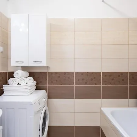 - Balcony - Modern Apartman Budapest