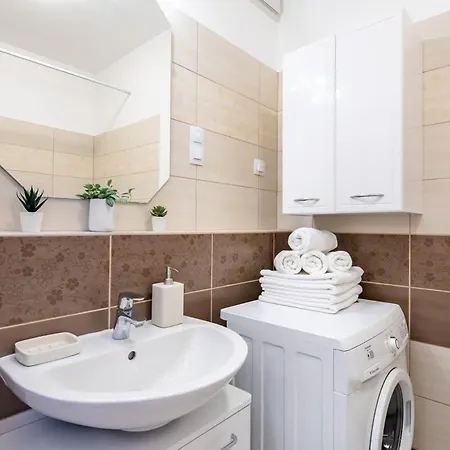 Apartman - Balcony - Modern